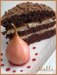 Шоколадный торт  с «опьяненной» грушей