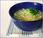 Рисовый суп с курицей и китайской капустой