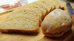 Тосканский хлеб из цельнозерновой муки, брускетте и итальянские гренки с ветчиной в честь L@r@чки.