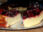 Творожный пирог с красными ягодами