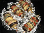Баклажаны с мясным фаршем на шампуриках.(Возможно вариант)
