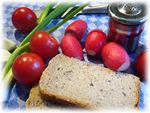 Серый хлеб с семенами льна, кунжута и подсолнечника (для хлебопечки)