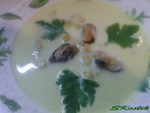 Суп - пюре из кукурузы с мидиями