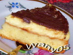 Десертный пирогс пудингом и шоколадом