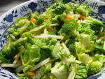 Салат легкий, витаминный „Похрустим“