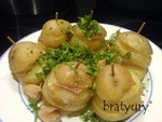 Картофель, запечённый с салом, луком и чесноком. Простое вкусное блюдо
