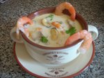 Суп с морепродуктами сливочный 