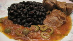 Баранина с оливками и черной фасолью