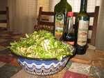 зеленый салат с соевыми ростками и шампиньонами